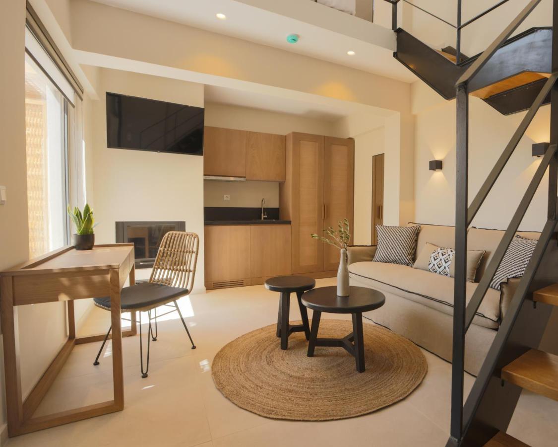Elivia Boutique Suites Almiropótamos Eksteriør billede