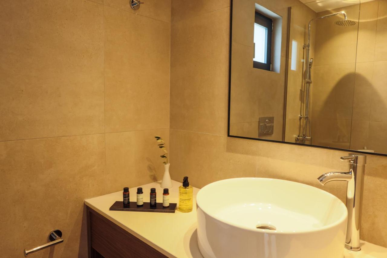Elivia Boutique Suites Almiropótamos Eksteriør billede