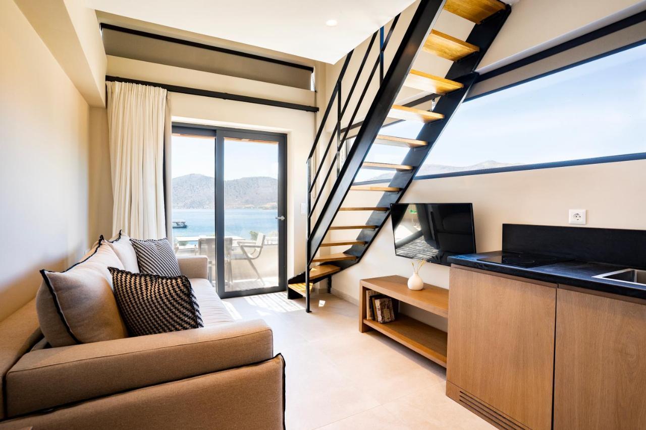 Elivia Boutique Suites Almiropótamos Eksteriør billede