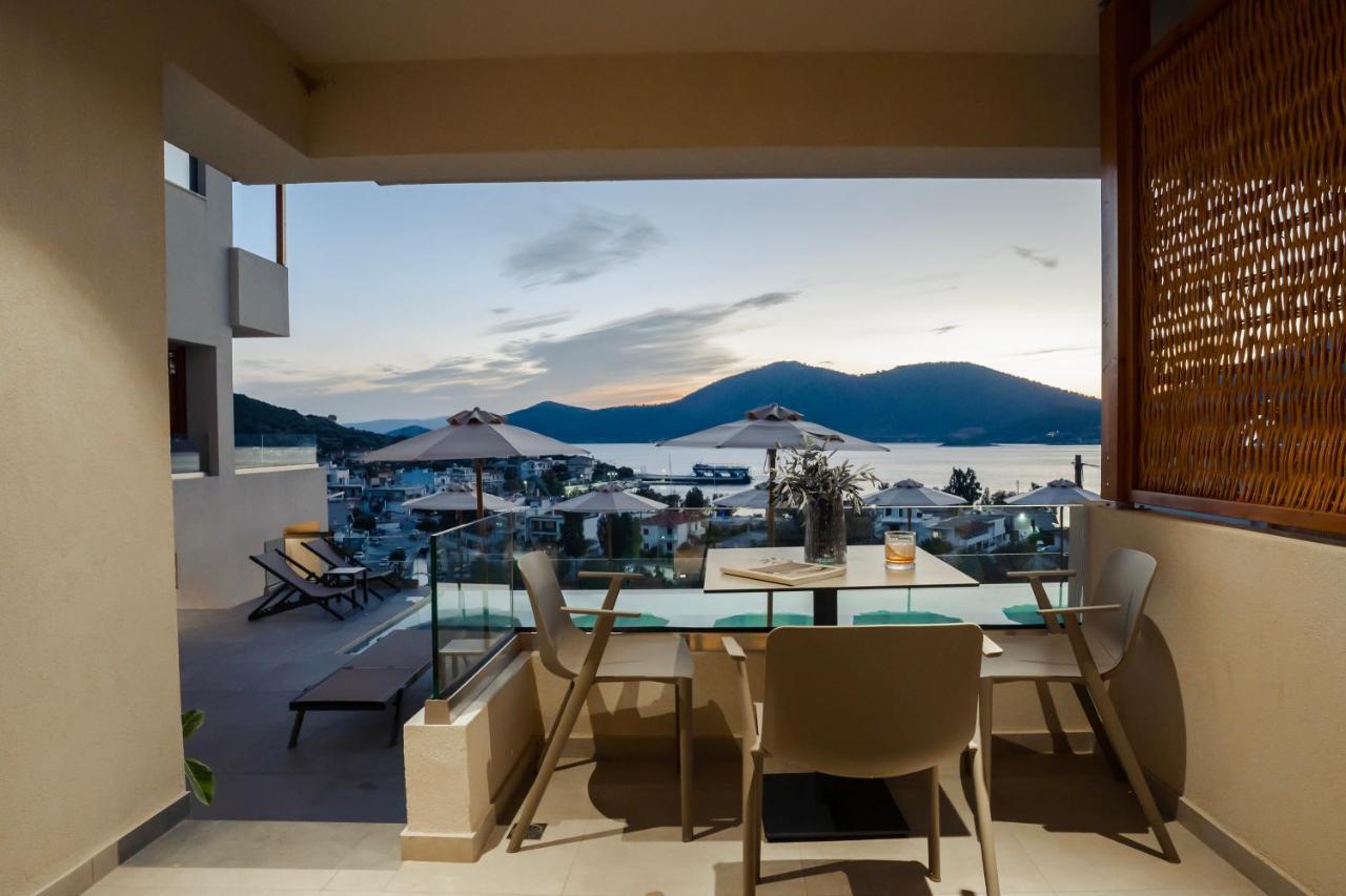 Elivia Boutique Suites Almiropótamos Eksteriør billede