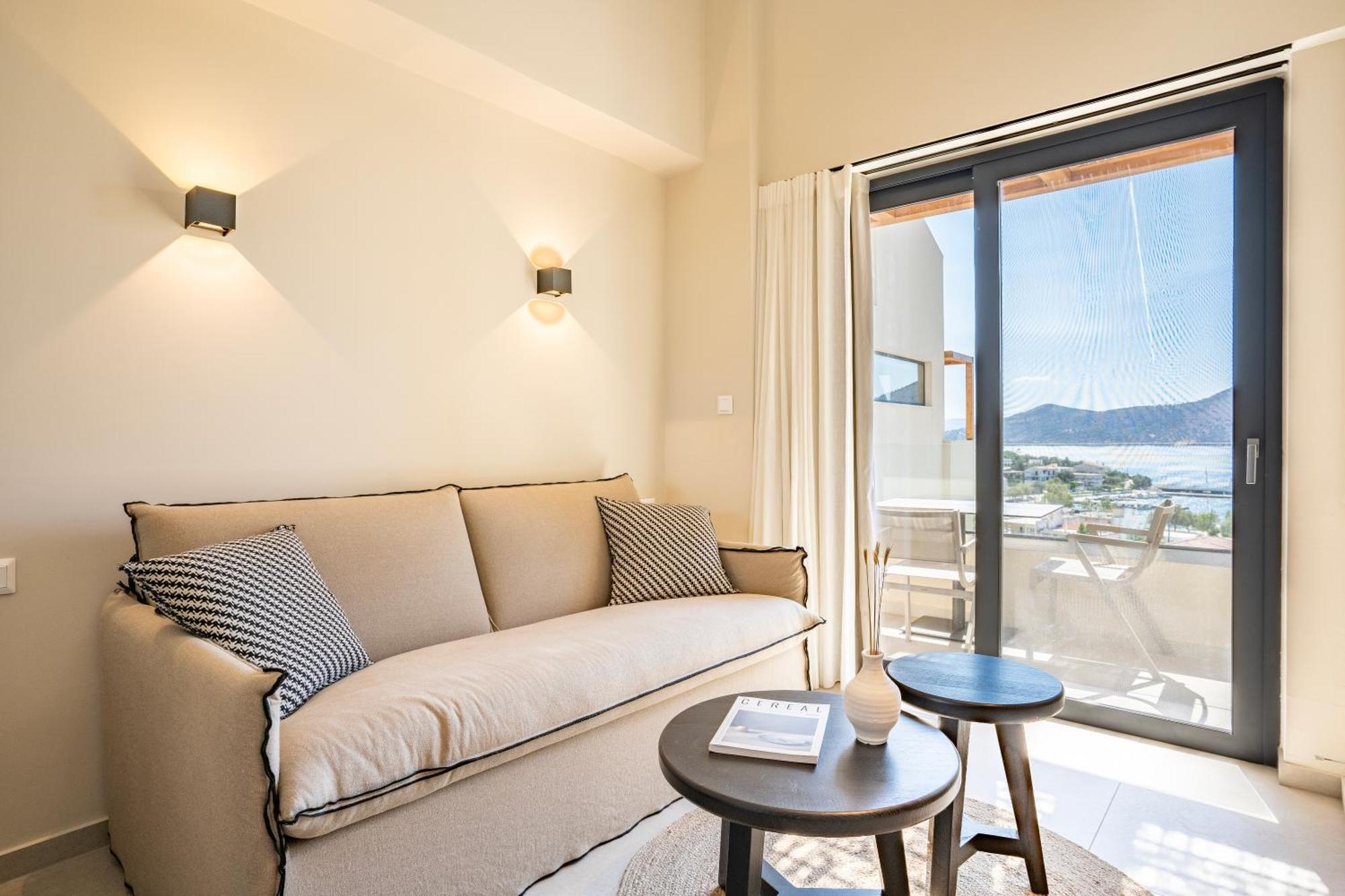 Elivia Boutique Suites Almiropótamos Eksteriør billede
